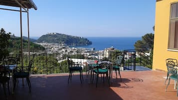 Terassi/patio