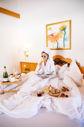 Superior Double Room | In-room dining - Adults only Boutique - Hotel Unterlechner (Sankt Jakob in Haus)