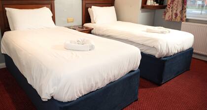 Consort Hotel