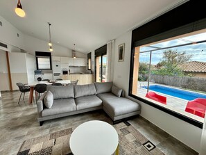 Tv, Netflix, dvd-afspiller, streamingtjenester