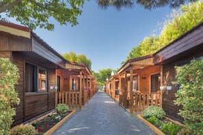 Alpehytte (1000) | Overnattingsstedets uteområder