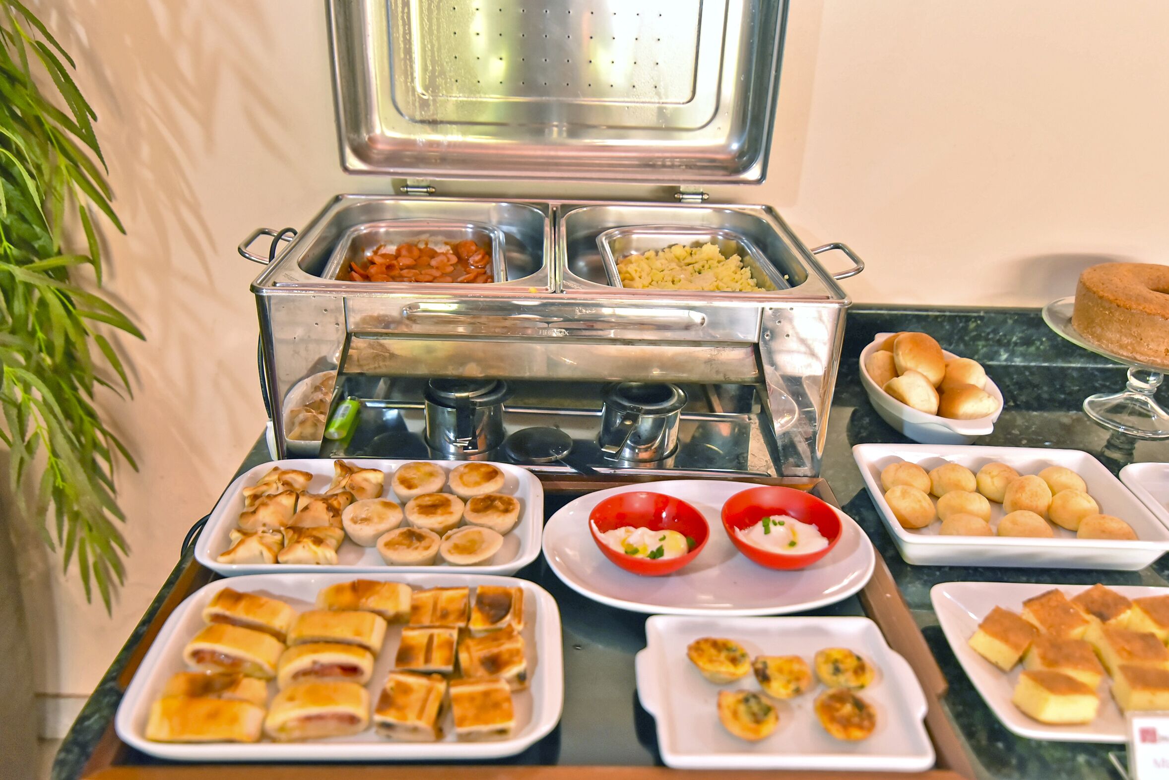 Frokostbuffé er inkludert