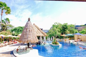 Indoor pool - One Bedroom Pool Villa, walking distance to the beach and shopping center (Badung)