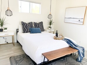 1 bedroom, WiFi, bed sheets - South Oceanside 1br/1bath, clean and beach close (Oceanside)