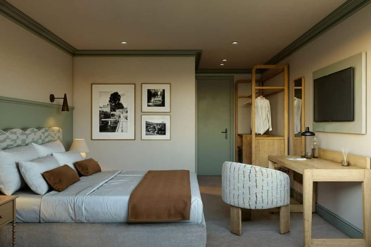 Standard Double Room, Ground Floor | Iron/ironing board, free WiFi, bed sheets