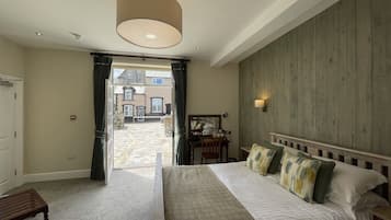 Habitación doble superior | Decoración individual, mobiliario individual, escritorio