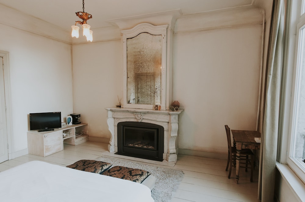 Boulevard Leopold Bed and Breakfast by null