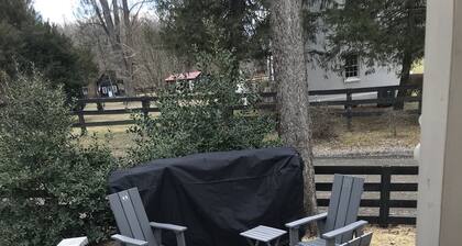 Historic and Updated Farmhouse Built in 1808