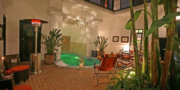 Indoor pool - Riad Aloès (Marrakech)