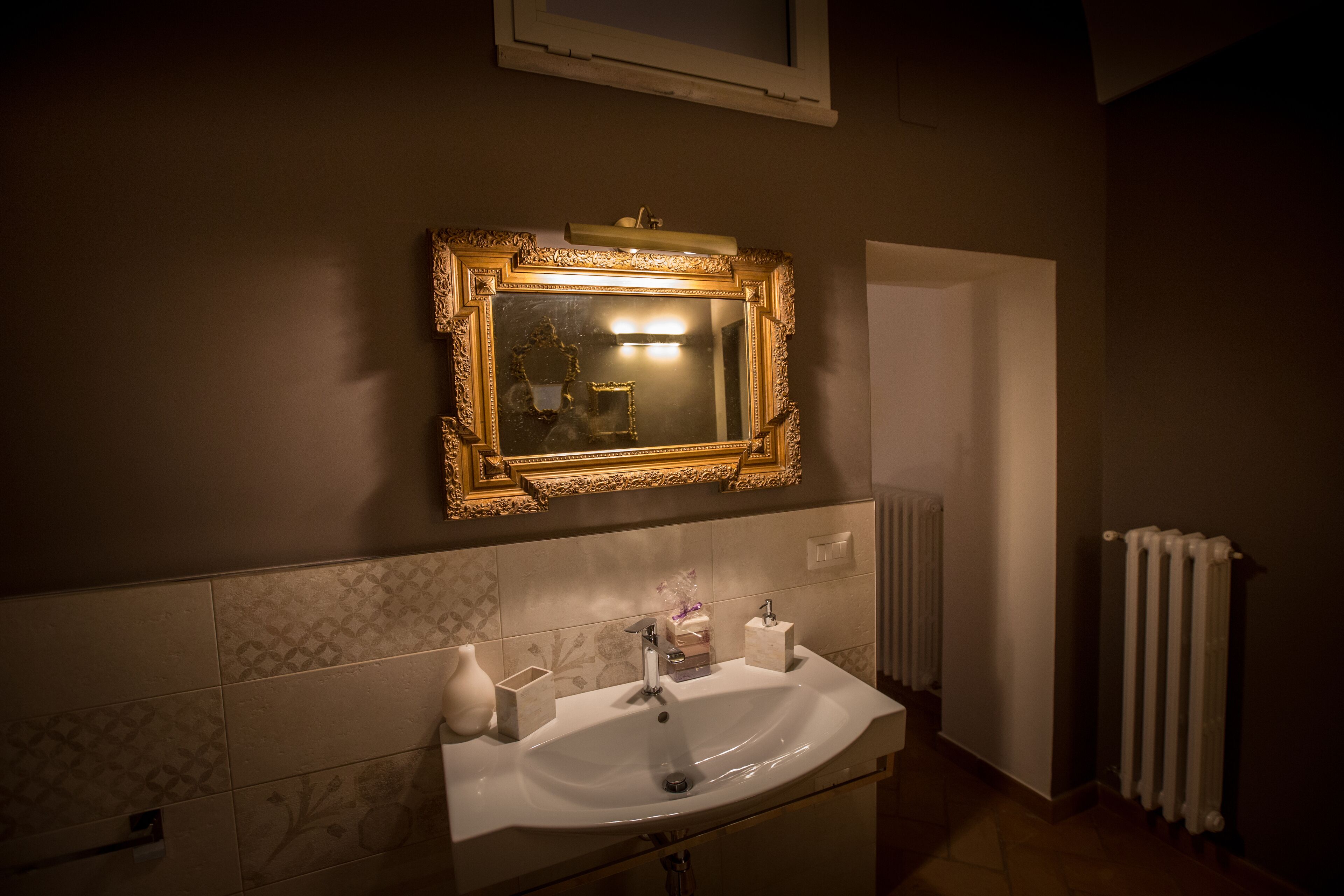 욕실 세면대