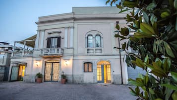 واجهة المنشأة