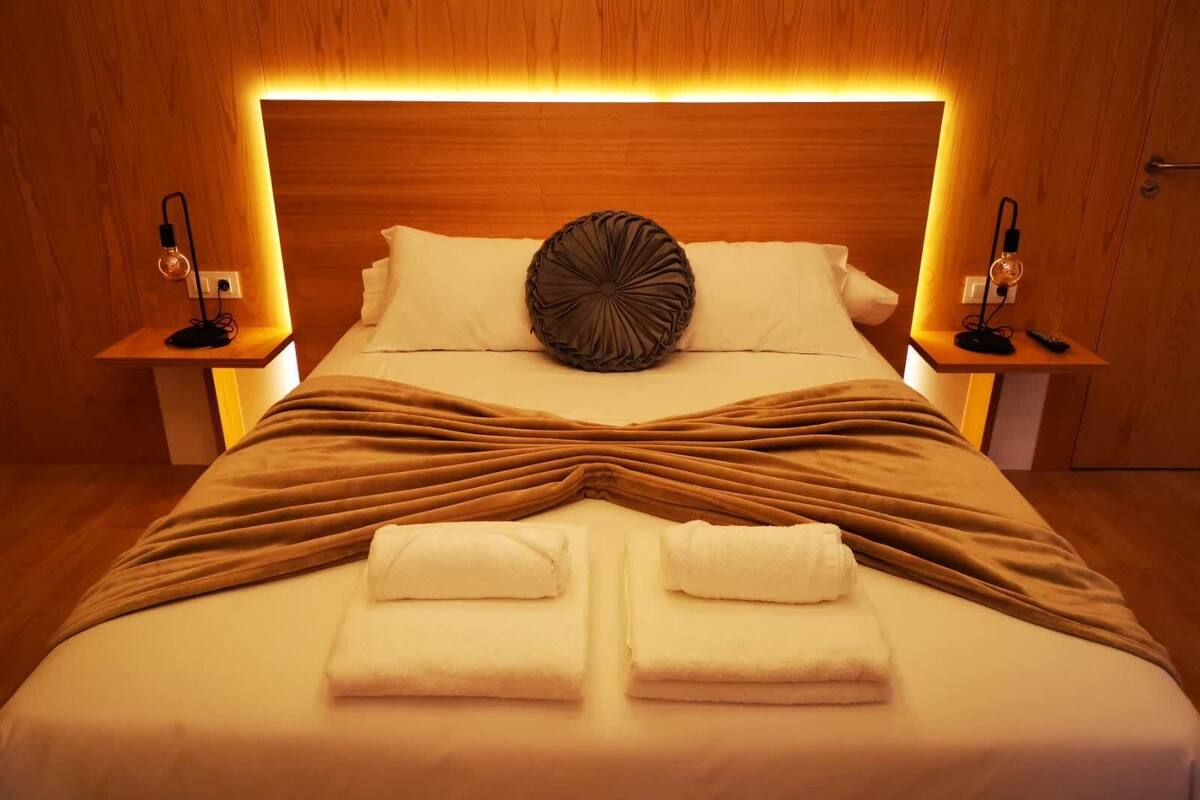 Soundproofing, cribs (free), WiFi (free), bed sheets