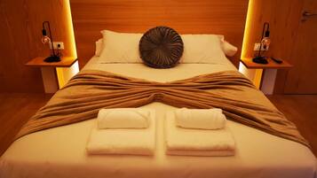 Soundproofing, free cots/infant beds, free WiFi, bed sheets