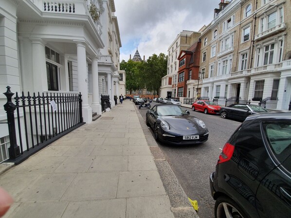 Exterior - Studio Apartment in South Kensington 14 (London)