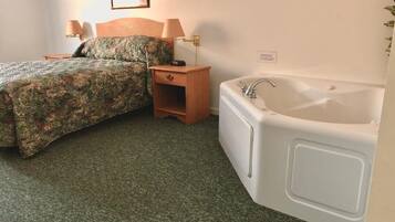 Deluxe Room, Jetted Tub | Private spa tub