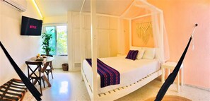 Business Double Room | Down comforters, desk, iron/ironing board, free WiFi