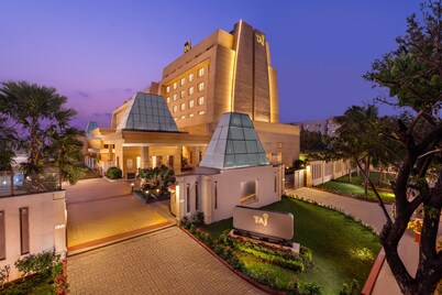 Taj Tirupati