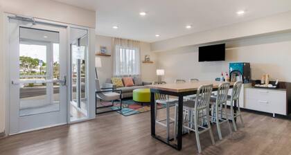 WoodSpring Suites Tamarac