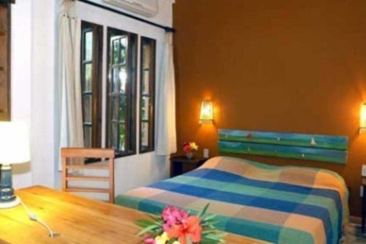 Traditional Room | Minibar, in-room safe, blackout drapes, WiFi (free)