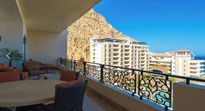 Property grounds - Family friendly premier 5 star resort , book NOW for Summer 2026 Vacations . (Cabo San Lucas)