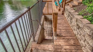 House, 5 Bedrooms | Property grounds - Star Haus DT 292 5 Bedroom Home by RedAwning (New Braunfels)