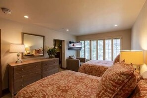 Apartment, 5 Bedrooms | 5 bedrooms, iron/ironing board, free WiFi, bed sheets - Northwoods Private Penthouse with Effortless Ski-In Ski-Out Access by RedAwning (Vail)