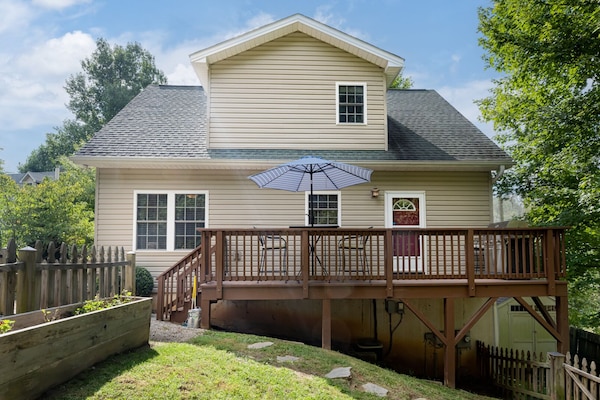 Welcome to River Mist Retreat!