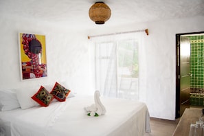 Standard Room | In-room safe, iron/ironing board, free WiFi, bed sheets