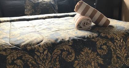 1 Bedroom with Shared Bathroom