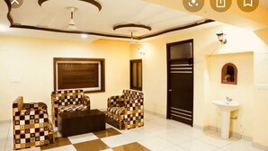 Lobby - APPLE HOME STAY (Jodhpur)