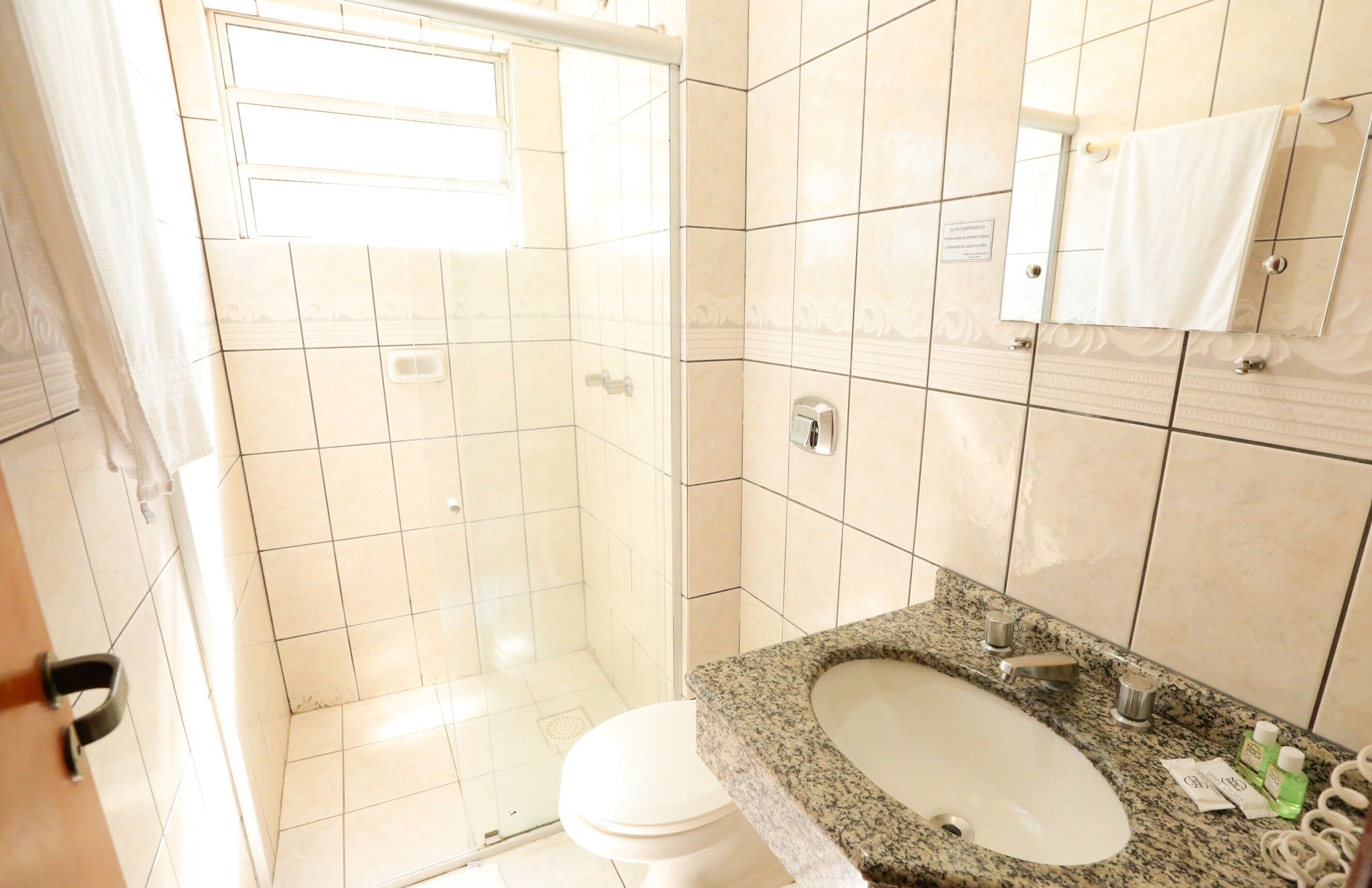 shower, free toiletries, towels