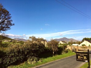 Exterior - Mourne Country House (Newry)