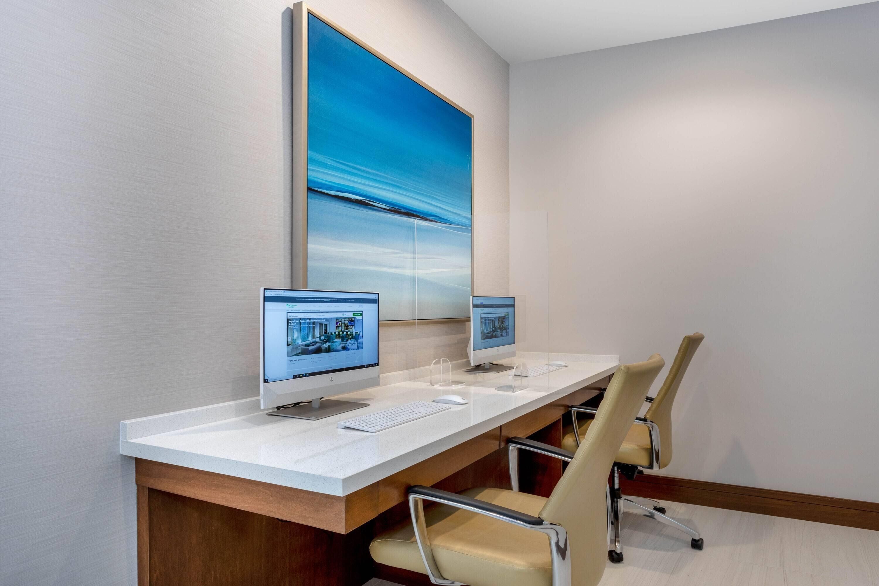 Photo - Wyndham Garden Miami International Airport