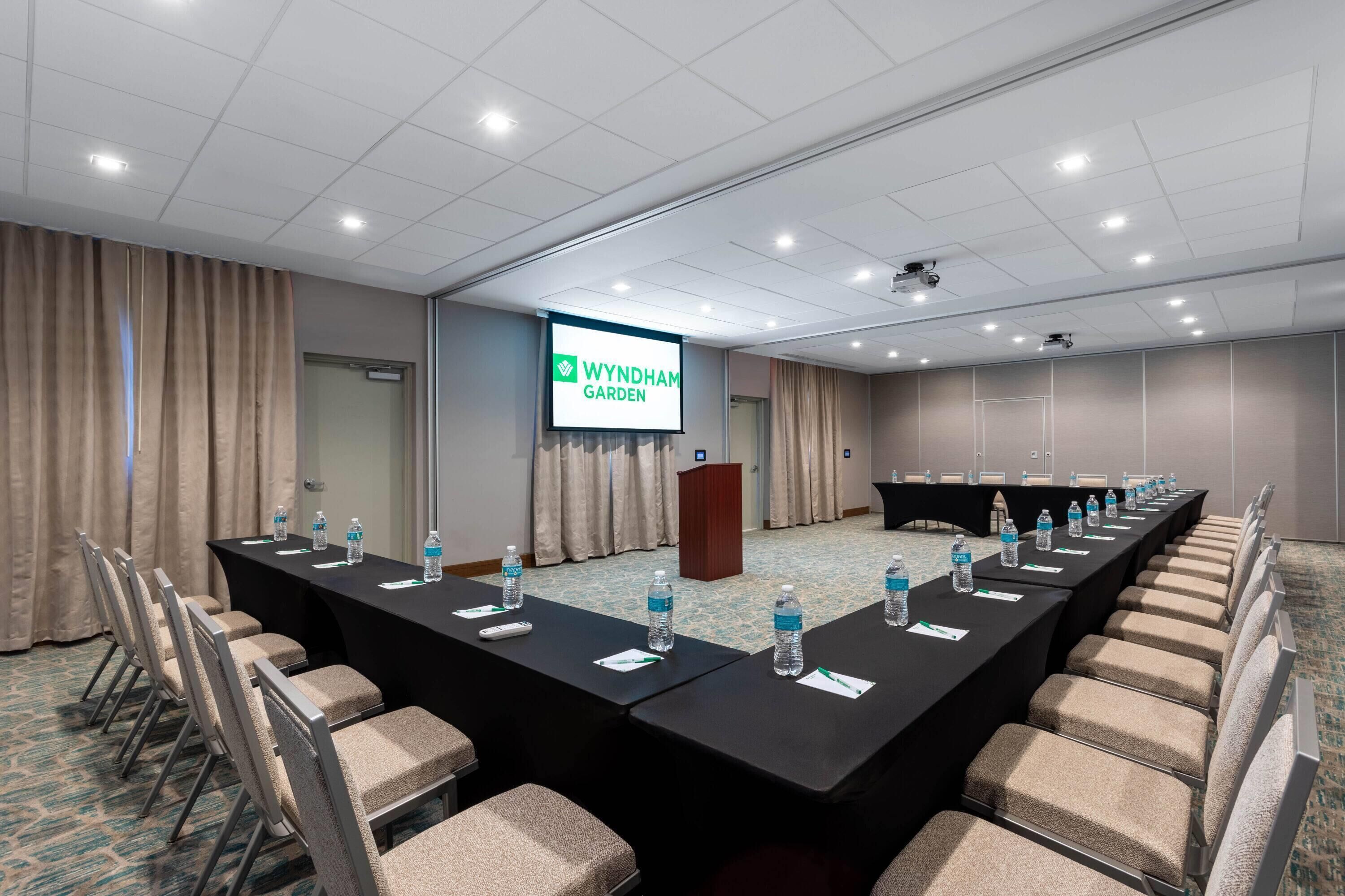 Photo - Wyndham Garden Miami International Airport