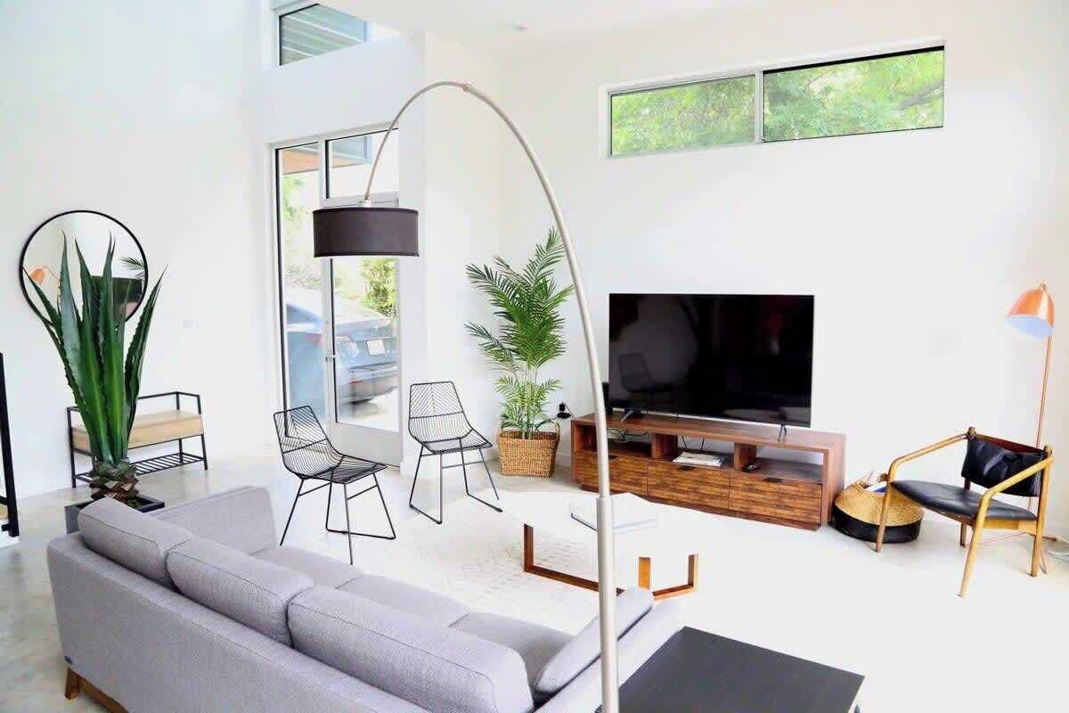 Télévision, cheminée, Netflix, services de streaming