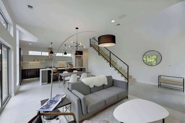 TV, fireplace, Netflix, streaming services