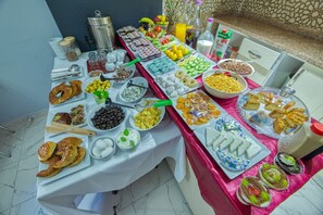 Buffet - Garth of Balat Hotel (Istanbul)