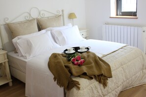 غرفة مزدوجة | تجهيزات عازلة للصوت وأسرّة أطفال/رضّع (مجانًا) وأسرّة قابلة للطي