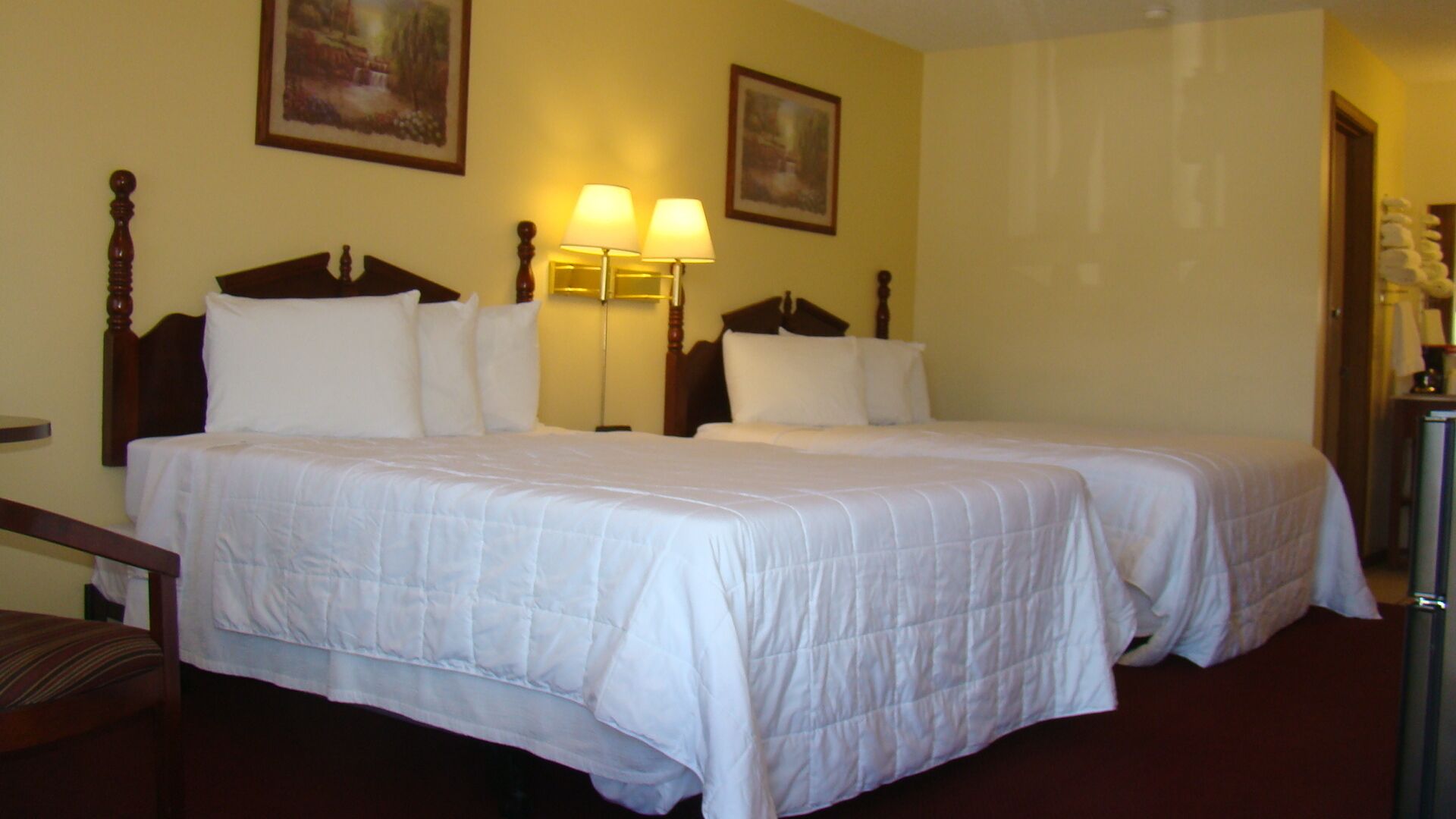 Honeysuckle Inn Mountain View Reviews, Deals & Photos 2024 AARP