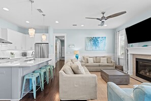 Smart TV, fireplace, DVD player, computer monitors