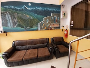 Reception - Hostal Tayta Wasi II - Pavitos (Cusco)