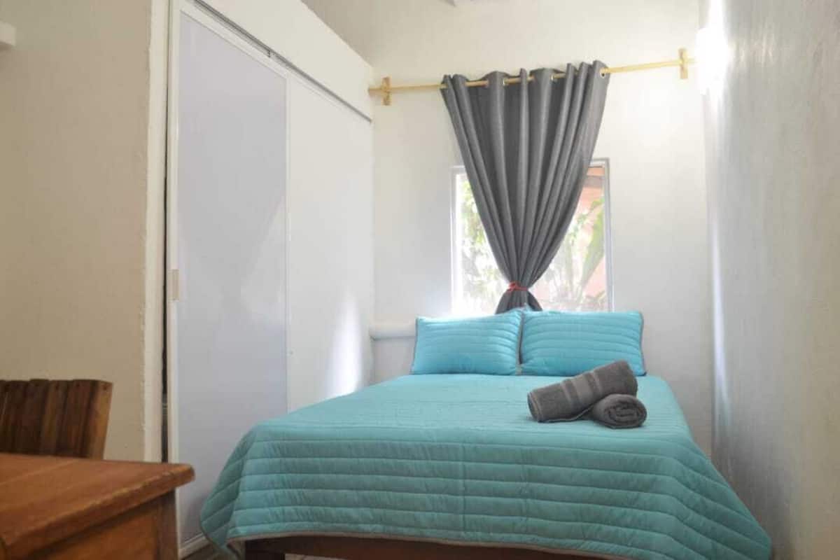 Ropa de cama hipoalergénica, wifi gratis y ropa de cama