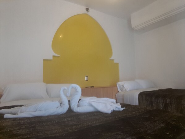 Free WiFi, bed sheets
