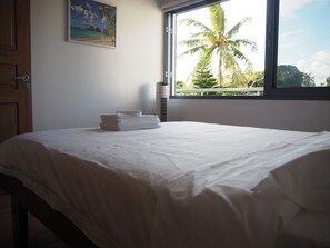 Familienapartment | 3 Schlafzimmer, Daunenbettdecken, Zimmersafe, individuell dekoriert