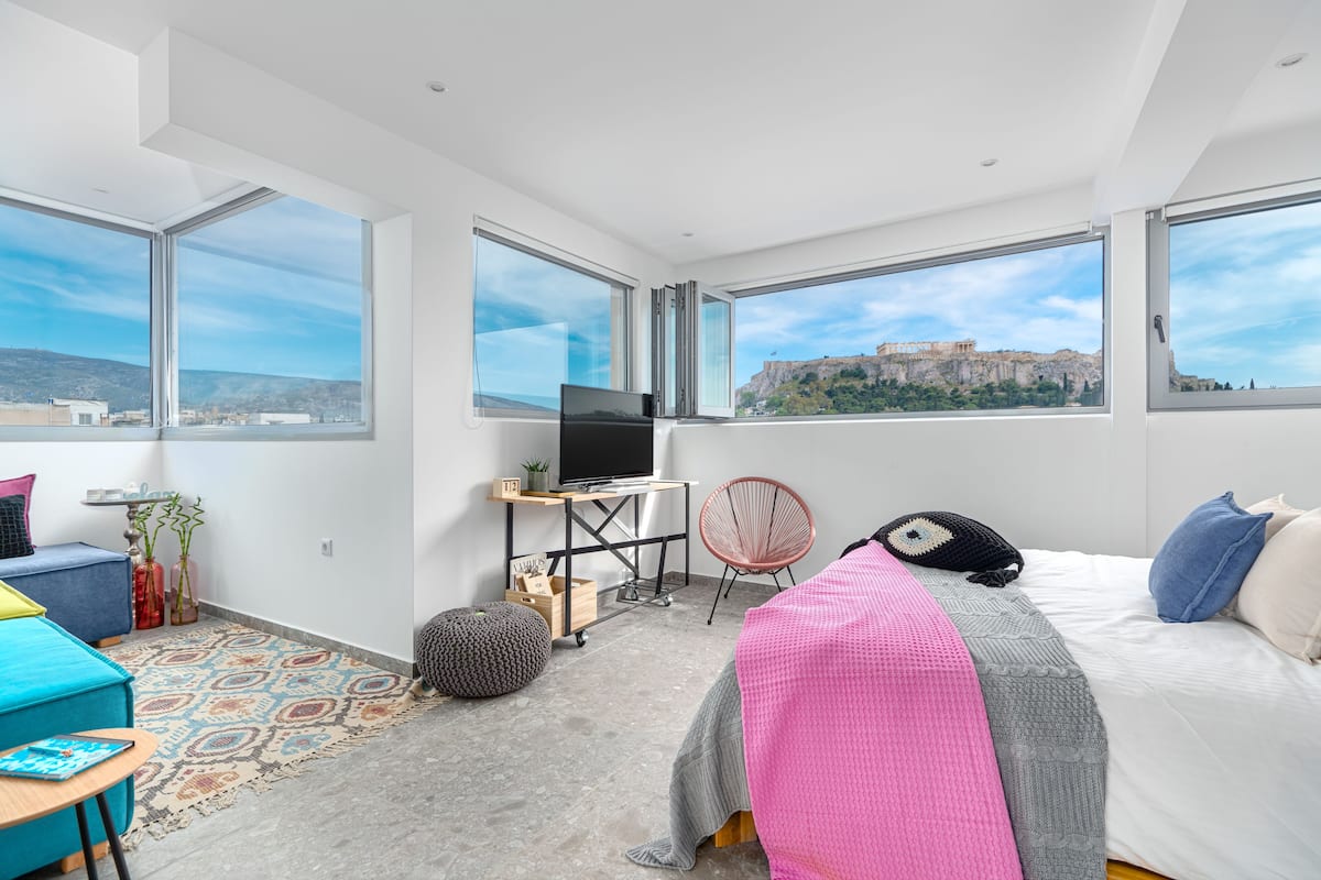 Penthouse, 1 Bedroom (Aphrodite - Acropolis View) | 1 bedroom, in-room safe, laptop workspace, blackout curtains