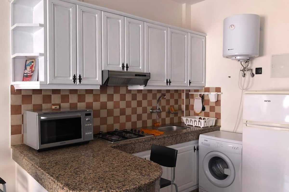 Apartment, 1 Bedroom, Accessible, Kitchen | Private kitchen