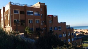 Front of property - Tamraght apartment pool&wifi (Aourir)