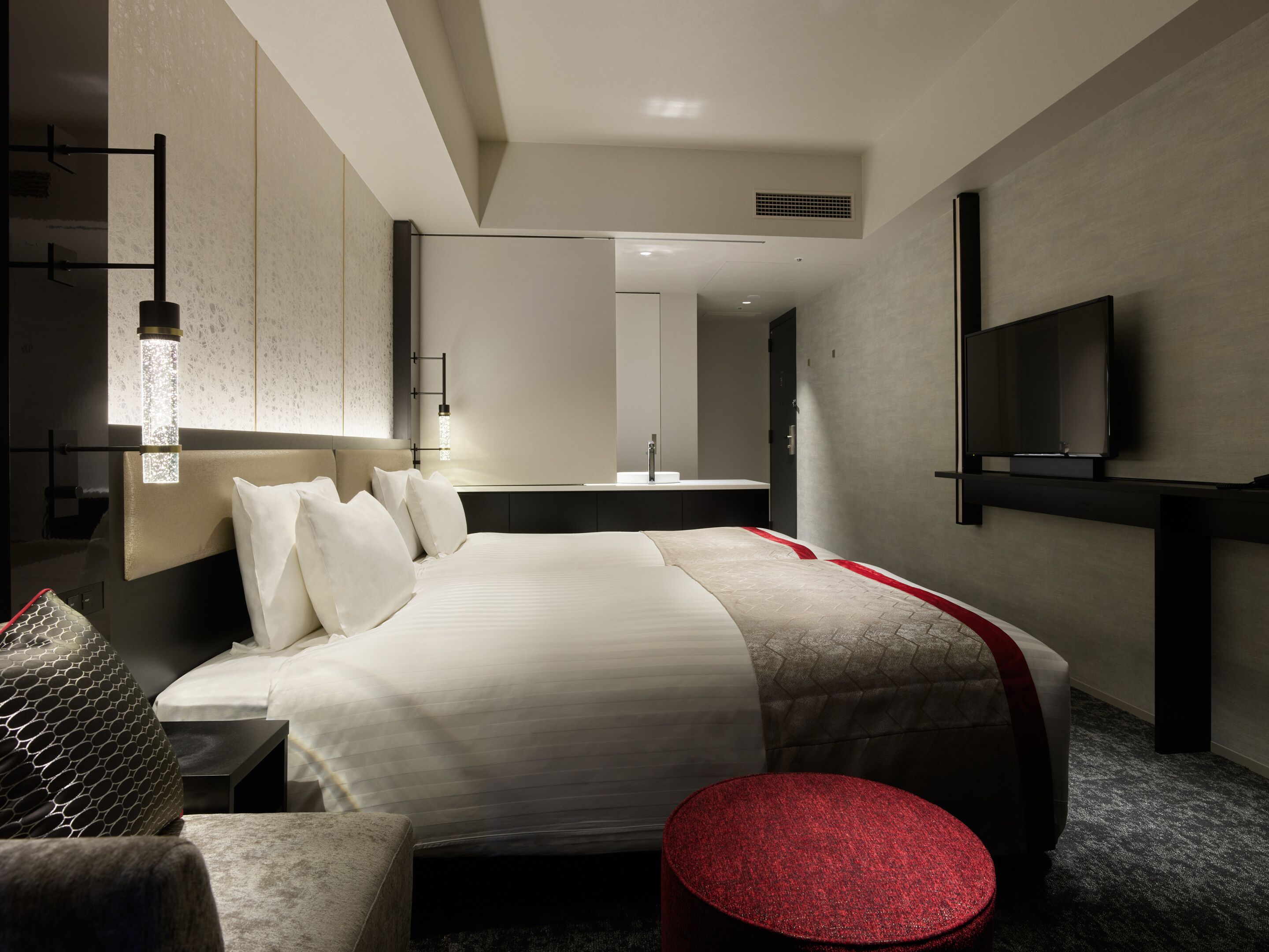 superior , 2 beds , shower, non smoking | 1 bedroom, in-room safe, free wifi, bed sheets