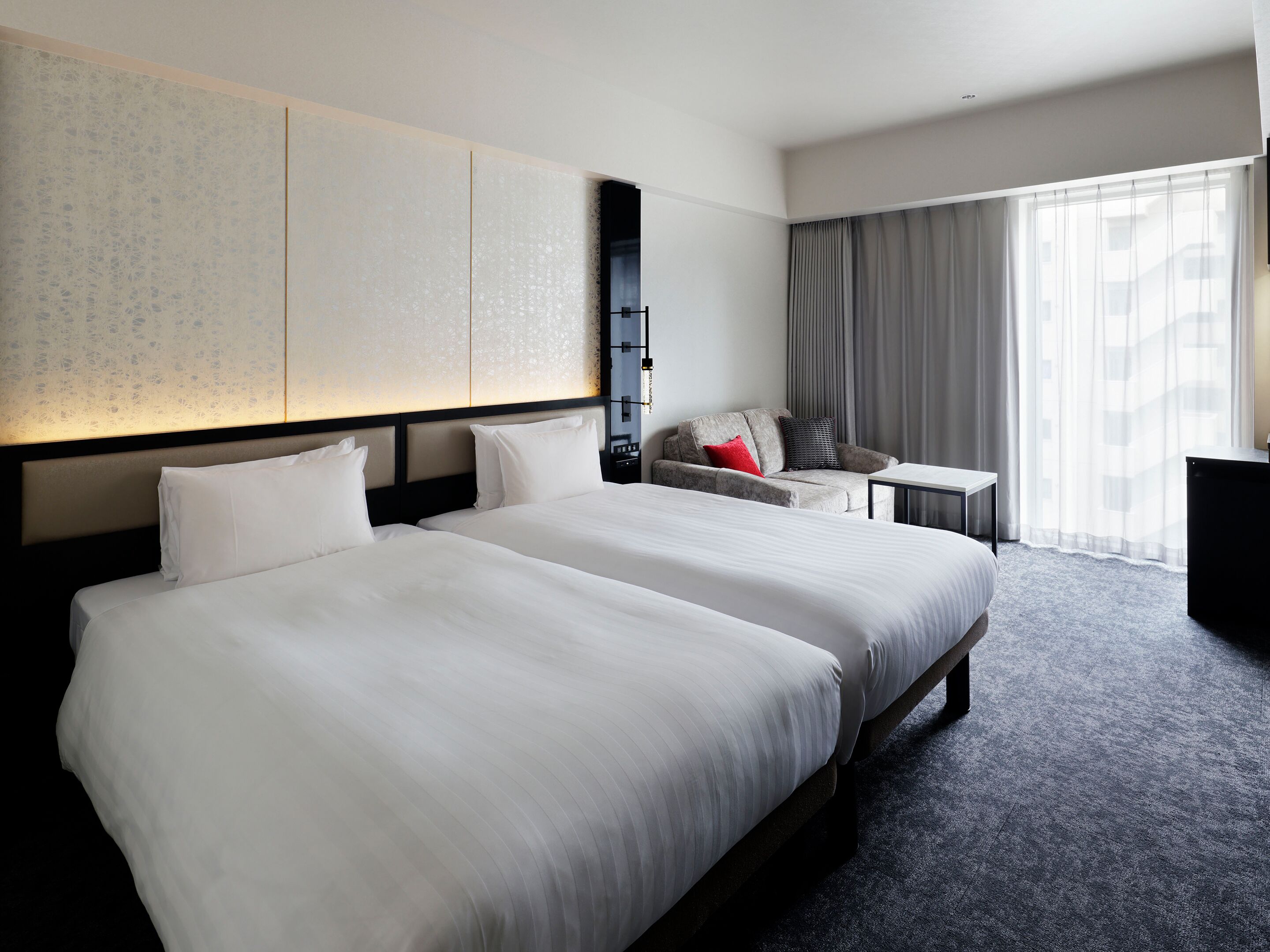 Kamar Twin, Bebas Asap Rokok (Bathtub, Adjoining Rooms) | Brankas, Wi-Fi gratis, dan seprai linen