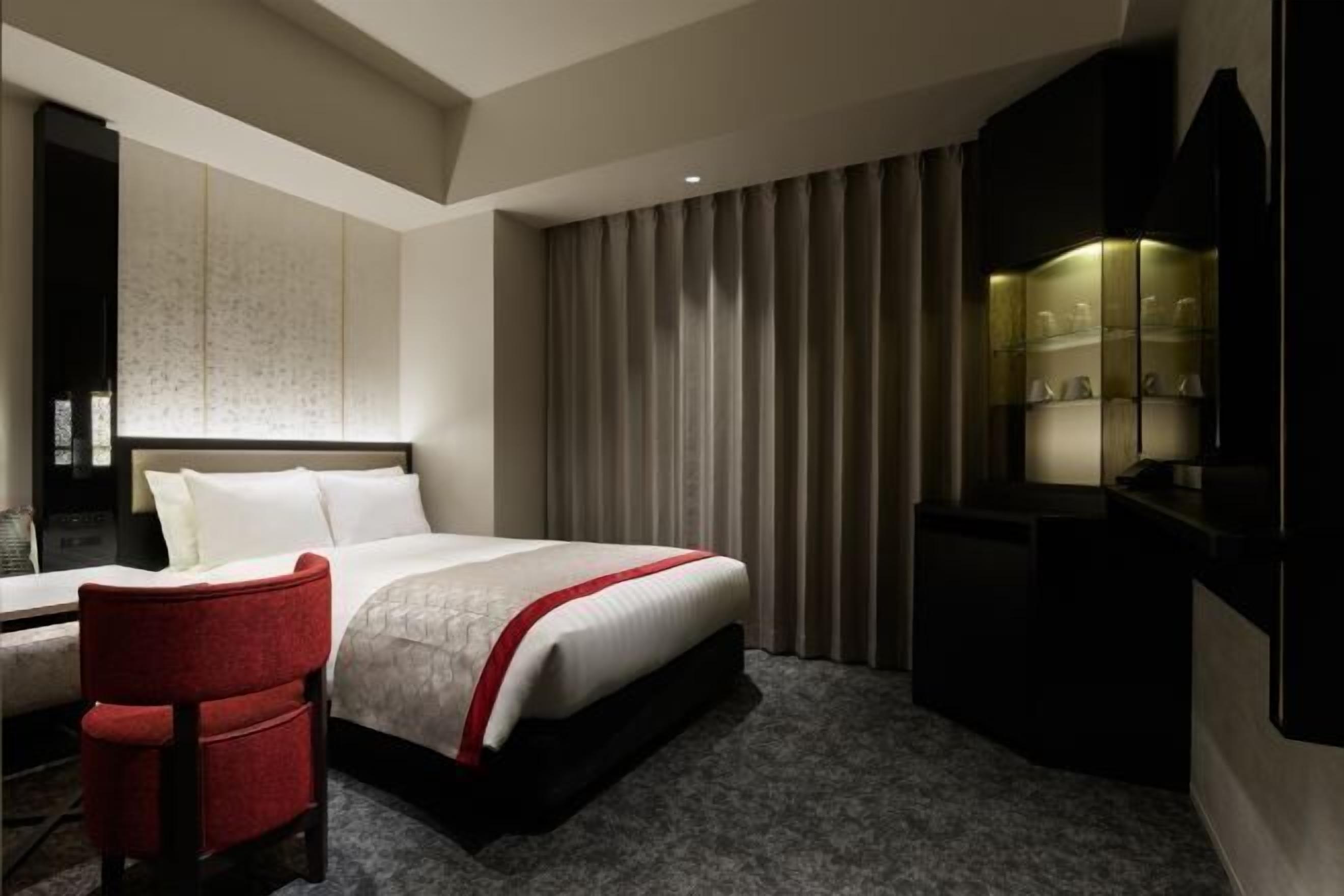 Coffres-forts dans les chambres, Wi-Fi gratuit, draps fournis